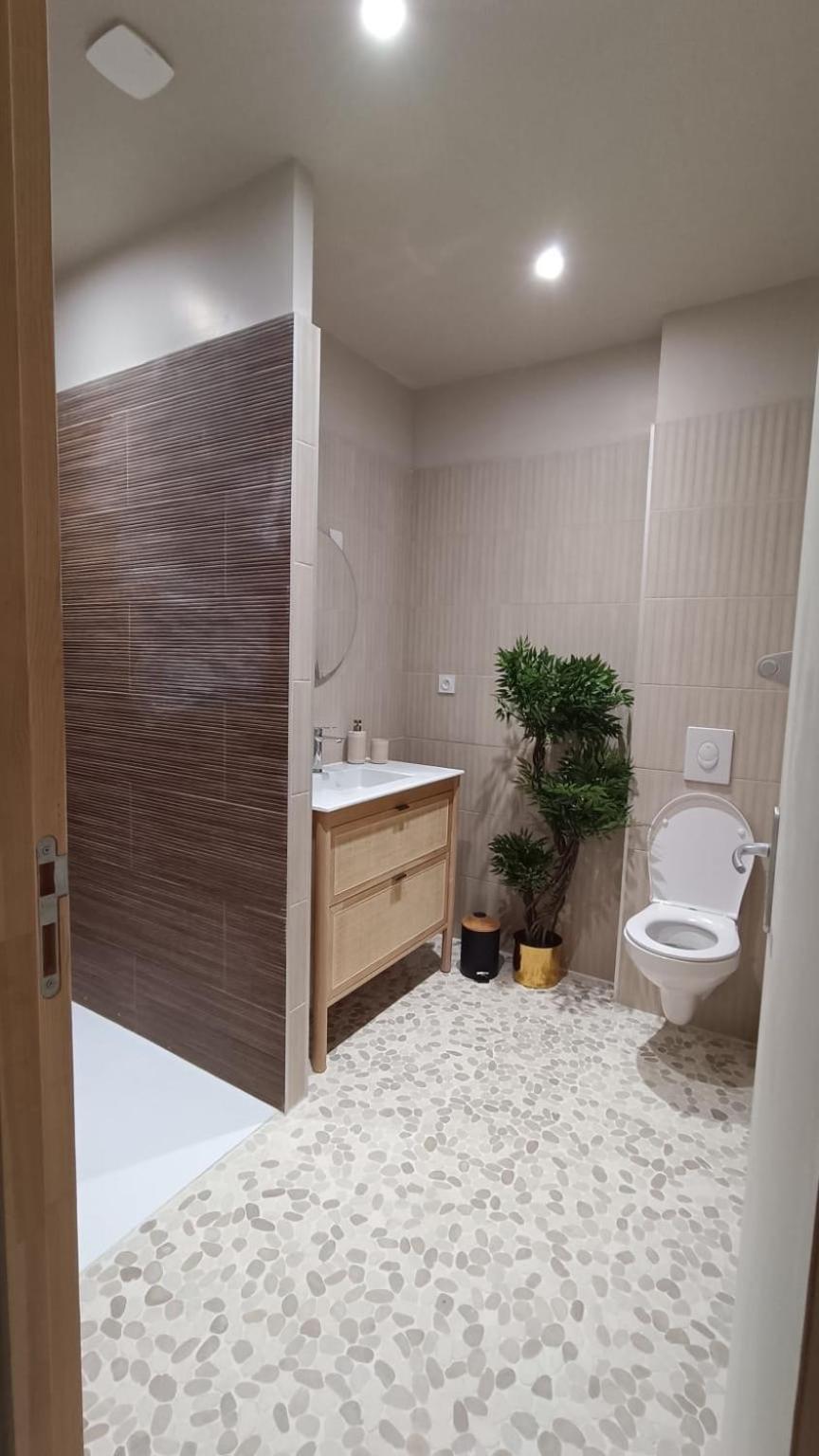Loveroom Japon Avec Balneotherapie Tolone Esterno foto
