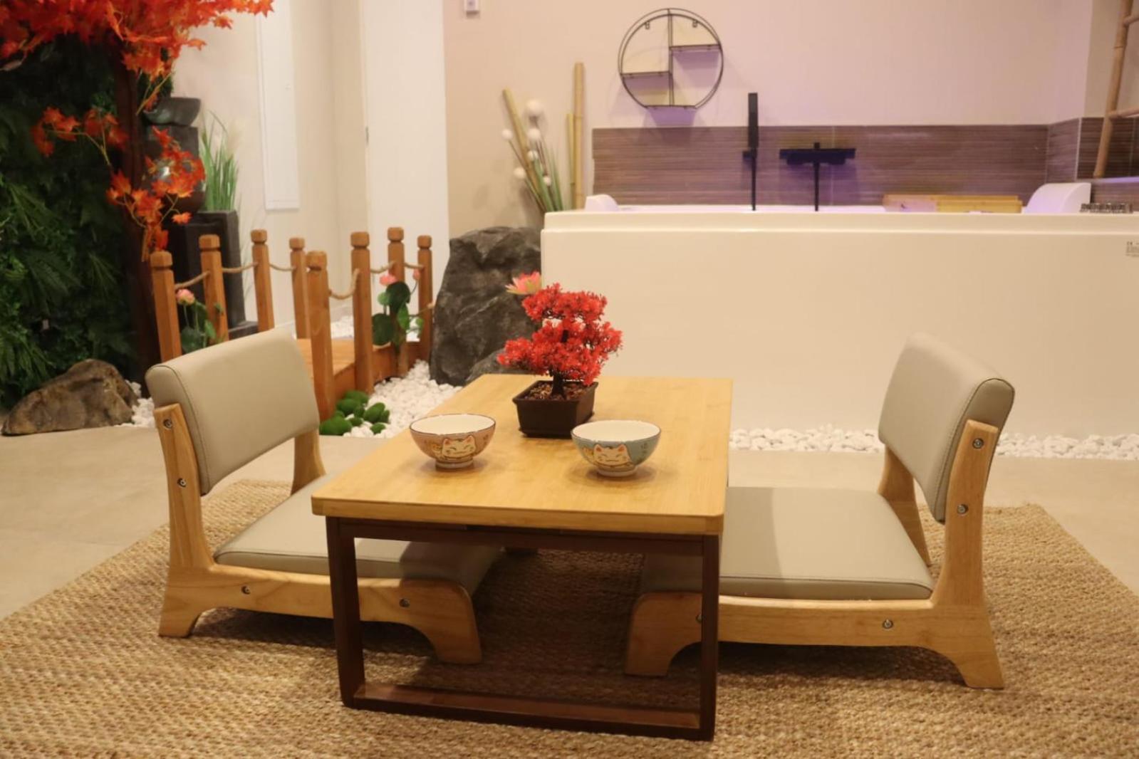 Loveroom Japon Avec Balneotherapie Tolone Esterno foto